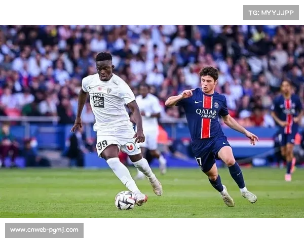 巴黎FC半场暂平马赛，格林伍德点球破僵局